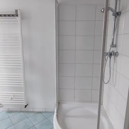 Reuss Апартаменты *